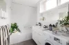 2/12 Evansdale Road, Hawthorn, Vic 3122-Image