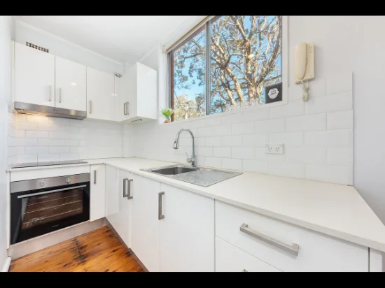 2/12 Grafton Crescent, Dee Why, NSW 2099