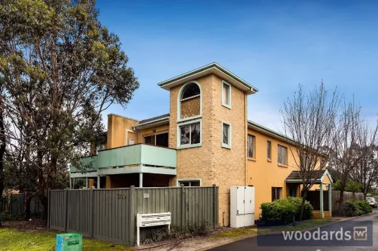 2/1217-1219 Centre Road, Oakleigh South, Vic 3167