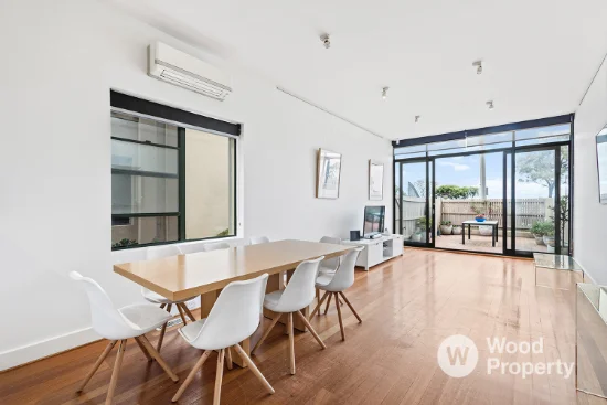 2/14-15 Marine Parade, St Kilda, Vic 3182