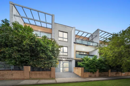 2/14-18 Reid Avenue, Westmead, NSW 2145