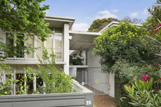 2/15 Clendon Road, Armadale, Vic 3143