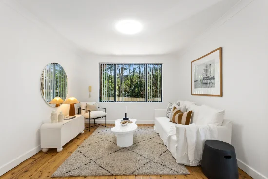 2/15 Hillview Avenue, Gwynneville, NSW 2500