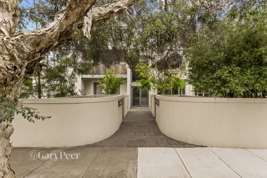2/17 Masters St, Caulfield, Vic 3162