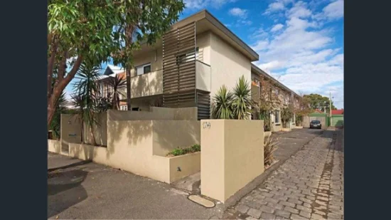 2/170 Barkly Street, Brunswick, Vic 3056