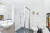 2/172 McLeod Street, Cairns North, Qld 4870-Image