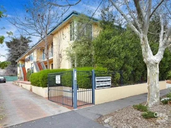 2/20 Crimea Street, St Kilda, Vic 3182 - Sold