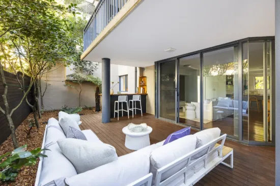 2/20 Mooramba Road, Dee Why, NSW 2099
