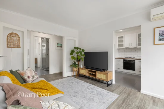 2/20 Royal Avenue, Glen Huntly, Vic 3163 - For Sale