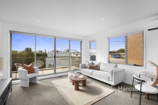 2/208 Albion Street, Brunswick, Vic 3056