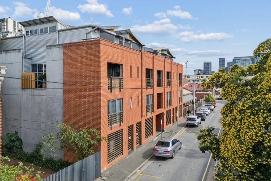 2/21 Russell Street, Adelaide SA 5000-Image