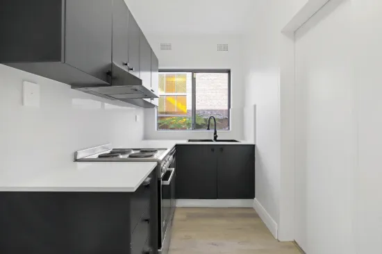 2/22 Caroline Street, Westmead, NSW 2145