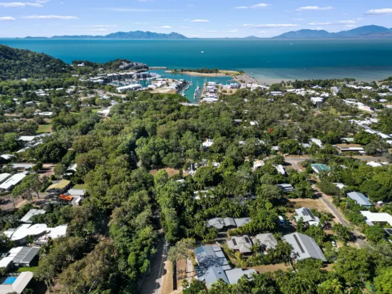 2/22 Mango Parkway, Nelly Bay, Qld 4819