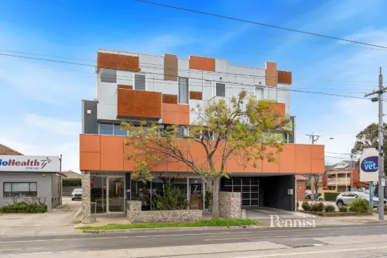 2/222 Keilor Road, Essendon North, Vic 3041