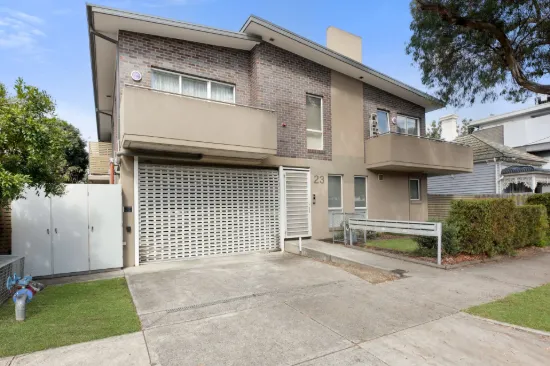 2/23 Pickett Street, Footscray, Vic 3011