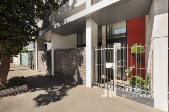 2/232-242 Rouse Street, Port Melbourne, Vic 3207