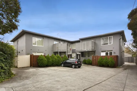 2/233 Cotham Road, Kew, Vic 3101