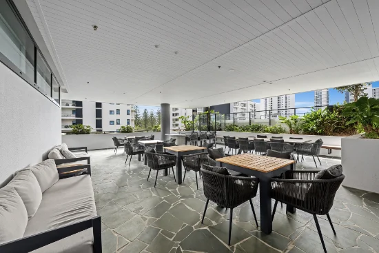 2/25 Woodroffe Avenue, Main Beach, Qld 4217-Image