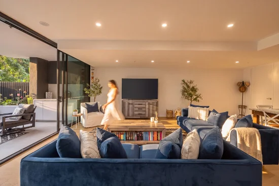 2/25 Woodroffe Avenue, Main Beach, Qld 4217-Image