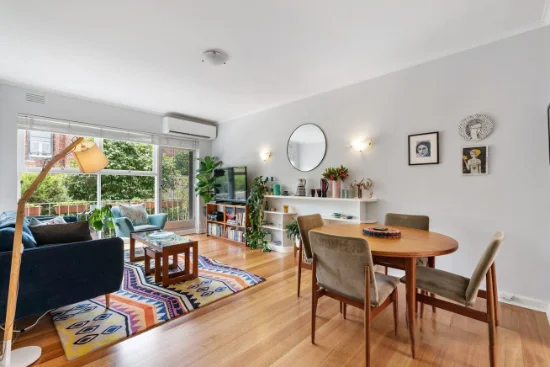 2/25 Wynnstay Road, Prahran, Vic 3181