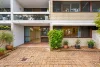 2/26 Holland Court, Broadbeach Waters, Qld 4218