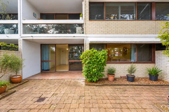2/26 Holland Court, Broadbeach Waters, Qld 4218 - For Sale