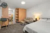2/27 Waterloo Crescent, St Kilda, Vic 3182-Image