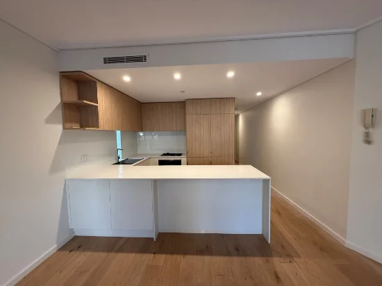 2/30 Dudley St, West Melbourne, Vic 3003-Image