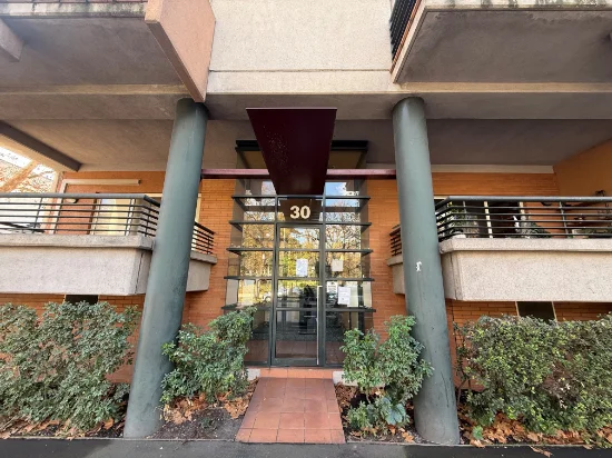 2/30 Dudley St, West Melbourne, Vic 3003-Image