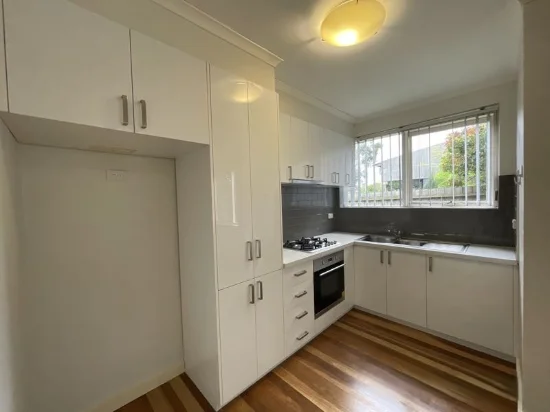 2/30 Potter Street, Dandenong, Vic 3175