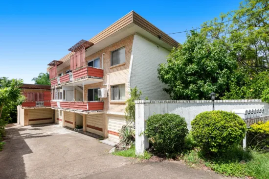 2/302 Cavendish Road, Coorparoo QLD 4151-Image