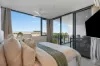 2/31 Queensland Avenue, Broadbeach, Qld 4218-Image