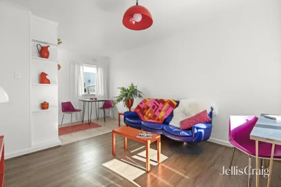 2/32 Pearson Street, Brunswick West, Vic 3055