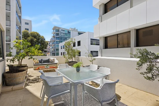 2/34 Kings Park Road, West Perth, WA 6005