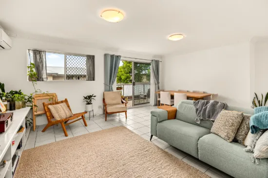2/34 Kingsmill Street, Chermside, Qld 4032