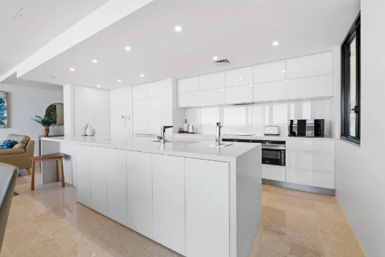 2/3527 Main Beach Parade, Main Beach, Qld 4217-Image