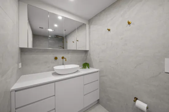 2/3554 Main Beach Parade, Main Beach, Qld 4217-Image