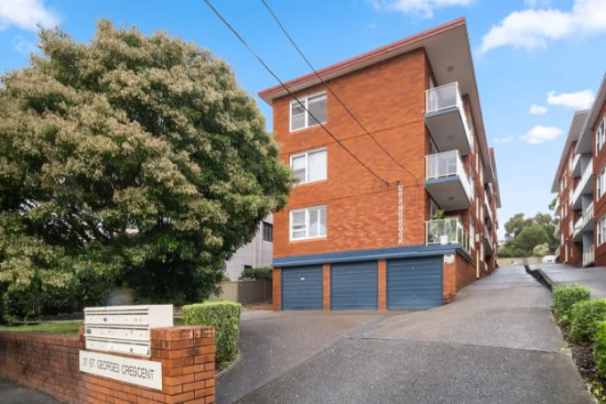 2/37 St Georges Crescent, Drummoyne NSW 2047-Image