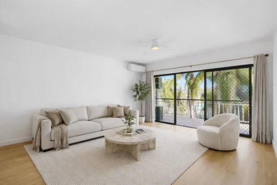 2/38 Toorak Road, Hamilton, Qld 4007 - For Rent