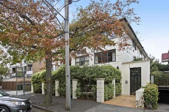 2/38 Wynnstay Road, Prahran, Vic 3181