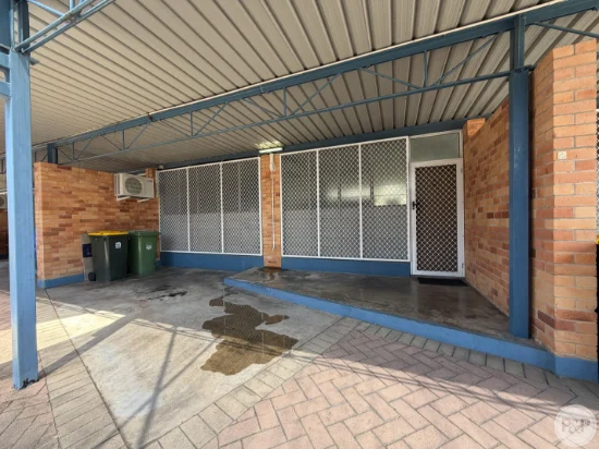 2/39 Howitt Street, North Ward, Qld 4810