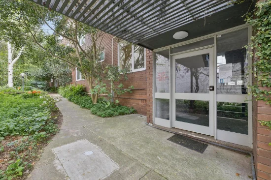 2/39 Pakington Street, Kew, Vic 3101