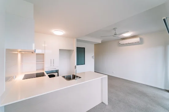 2-4 Elizabeth Street, Beenleigh, Qld 4207 - For Rent