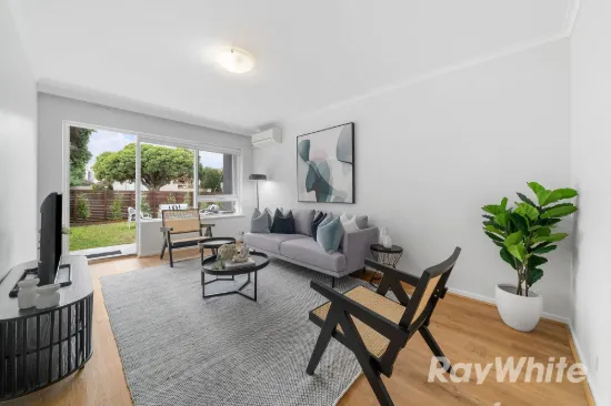 2/4 Kokaribb Road, Carnegie VIC 3163-Image