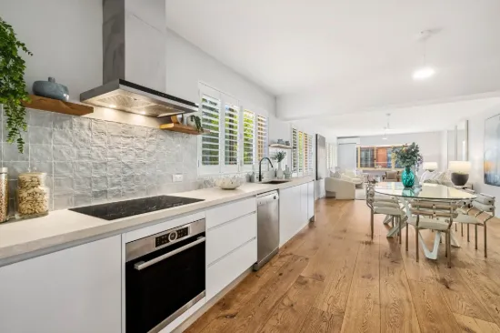 2/4 Oakes Place, North Bondi, NSW 2026