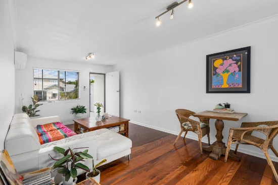 2/40 Beatrice Street, Hawthorne, Qld 4171