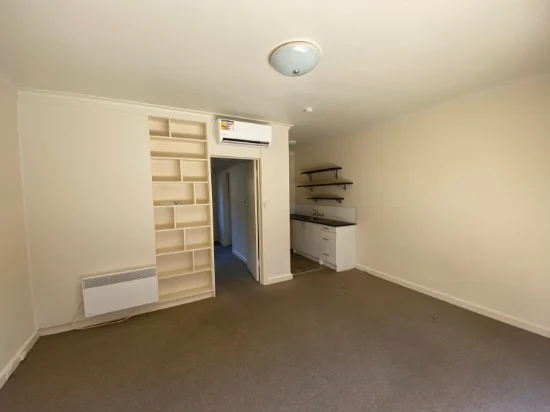 2/40 Lillimur Road, Ormond, Vic 3204 - For Rent