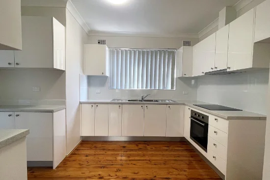 2/49 Bexley Road, Campsie, NSW 2194