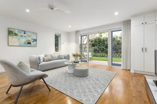 2/5 Ardoch Avenue, St Kilda East, Vic 3183