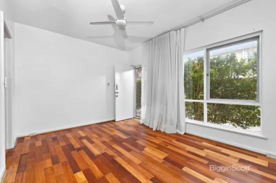 2/54 Narong Road, Caulfield North, Vic 3161